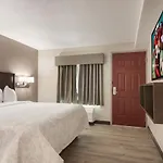 Red Roof Inn Plus & Suites Erie